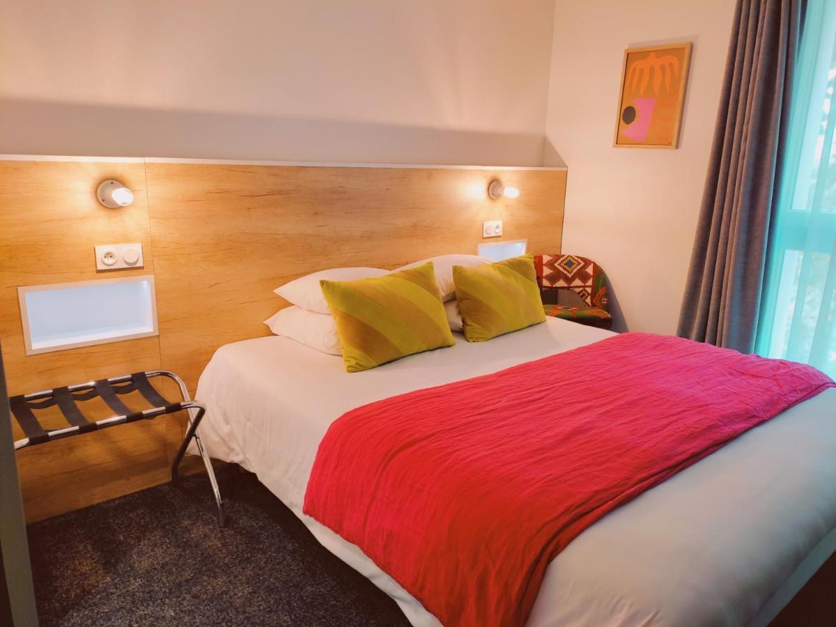 Hotel Le Collonges Tv Connecte Wifi Netflix Brive-la-Gaillarde Exteriör bild